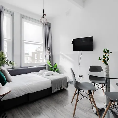 Modern Kensington Apartments London Exterior photo