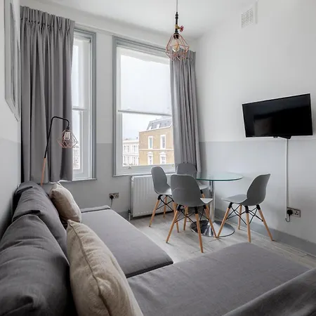 Modern Kensington Apartments London Exterior photo