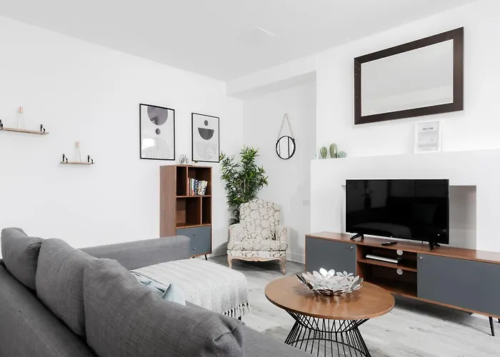 Modern Kensington Apartments